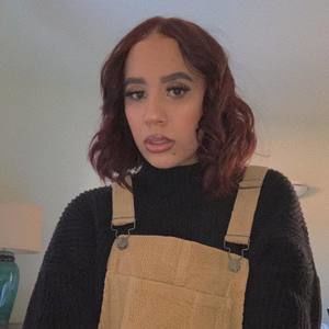 Meet your Posher, Noelle